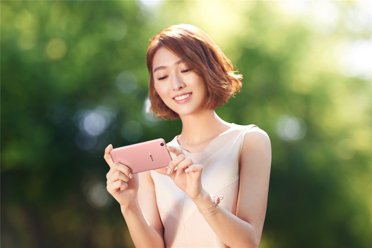 1500价格买什么手机好，OPPO A57长相照相有特点