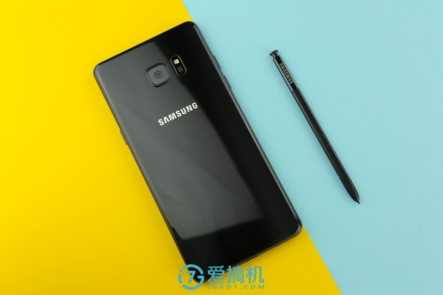 虹膜首秀 三星Galaxy Note7零售版上手视频