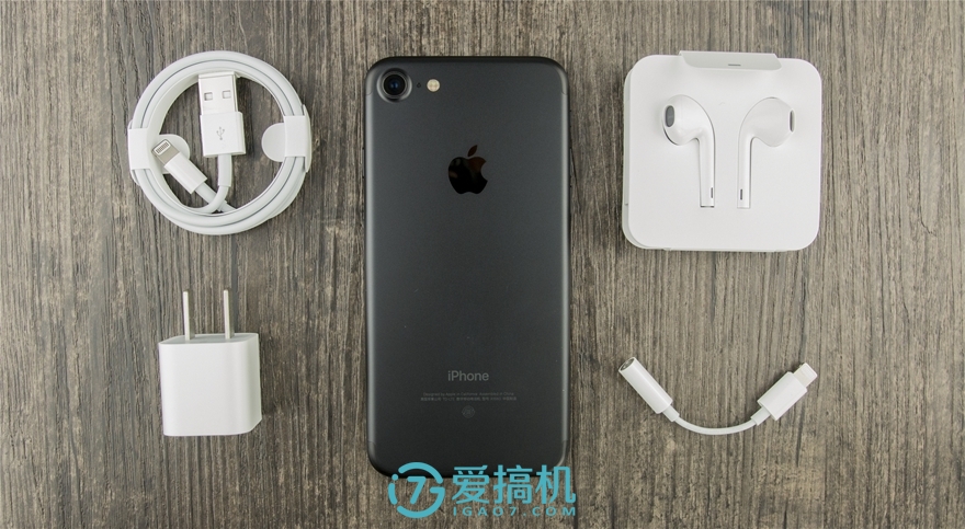 这台i6有点儿帅 iPhone 7灰黑色测评