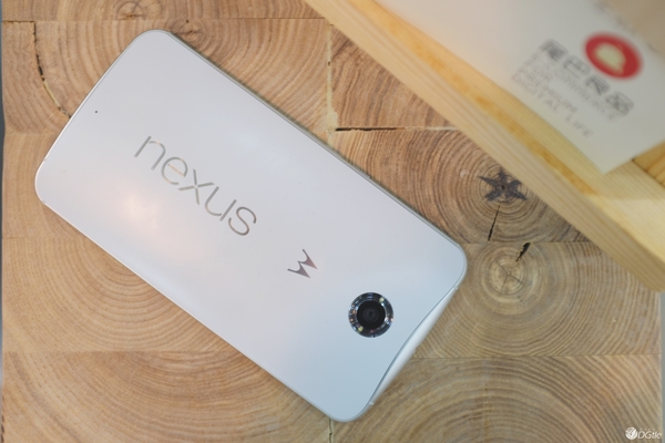 闲聊 NEXUS 6 之余，谈谈设备和人的关系