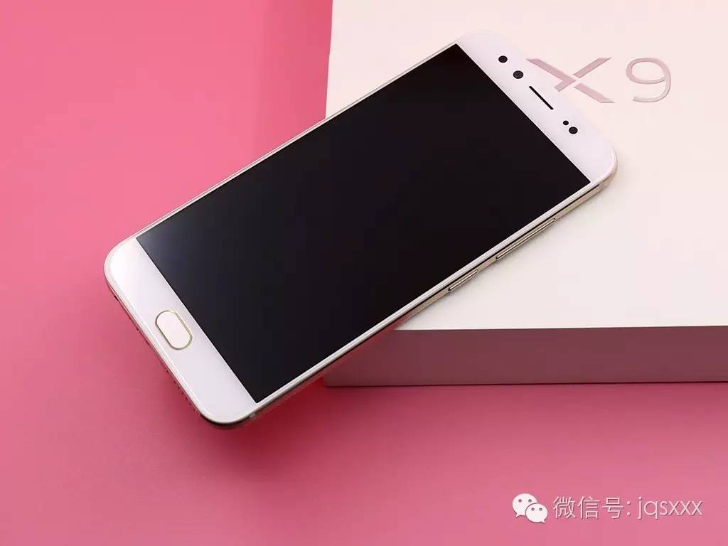 「新手机速运」外置柔日光灯 双摄像头 vivo X9高清图片集