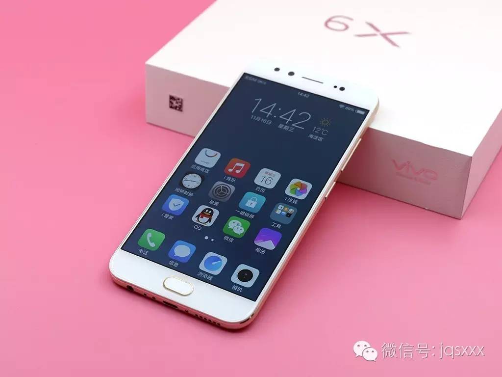 「新手机速运」外置柔日光灯 双摄像头 vivo X9高清图片集