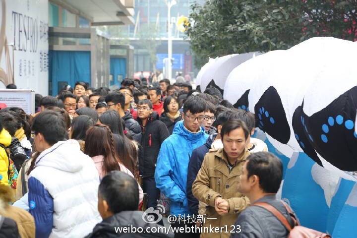 vivo X9今天開售，市場銷售場景受歡迎，網(wǎng)民：覺得好假