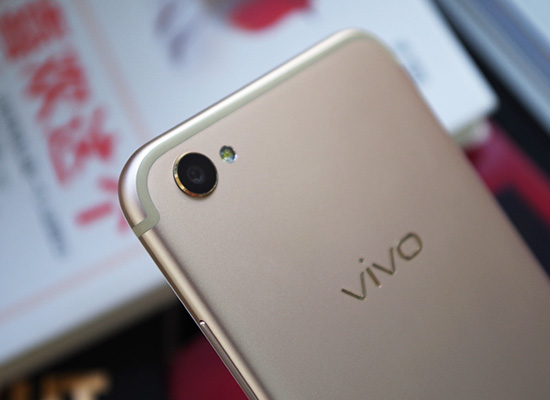 国内人气值旗舰级 vivo X9入门测评 外置双摄像头 颜值高