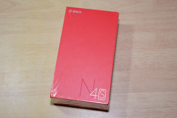 红米4最強敌人 360手机N4s店骁龙处理器版英伦风格灰拆箱