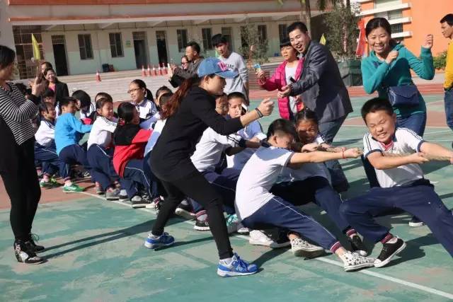 海珠｜仑头小学体育节：绿茵场上跃动的青春活力