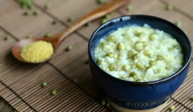 精选名中医养生药膳汤品,9个系列200多种汤方 食补药膳 第68张 精选名中医养生药膳汤品,9个系列200多种汤方 食补药膳 第68张