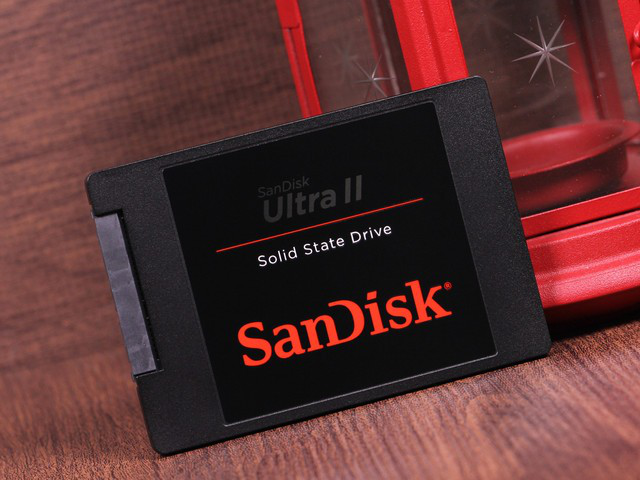 SSD固态硬盘的寿命究竟有多长？快来算算你硬盘的寿命吧！