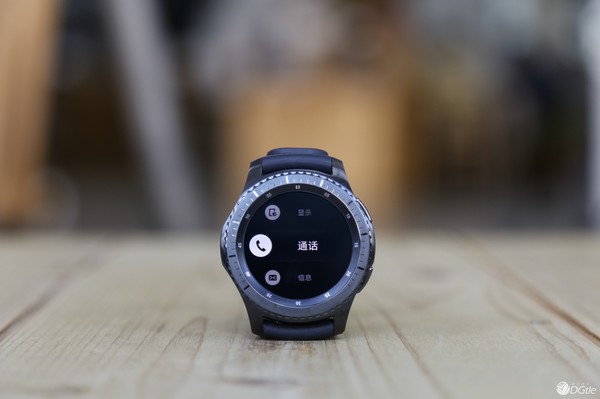 三星 Gear S3 体验：别具一格，一表人才