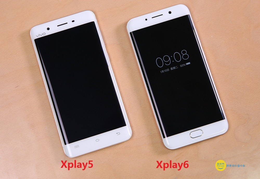 同服务平台旗舰级一年两更仍有创意 vivo Xplay6入门