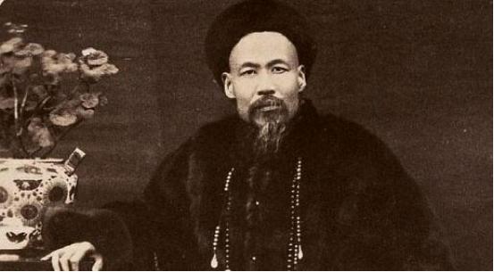 左宗棠与定西北、复新疆第二功臣、首任新疆巡抚的冲突