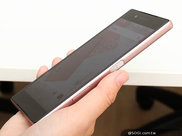 情人節大決戰：iPhone6s，Note5等五旗艦粉色系來襲