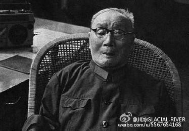 陈毅追悼会刘伯承元帅的这一举动引起全场痛哭！