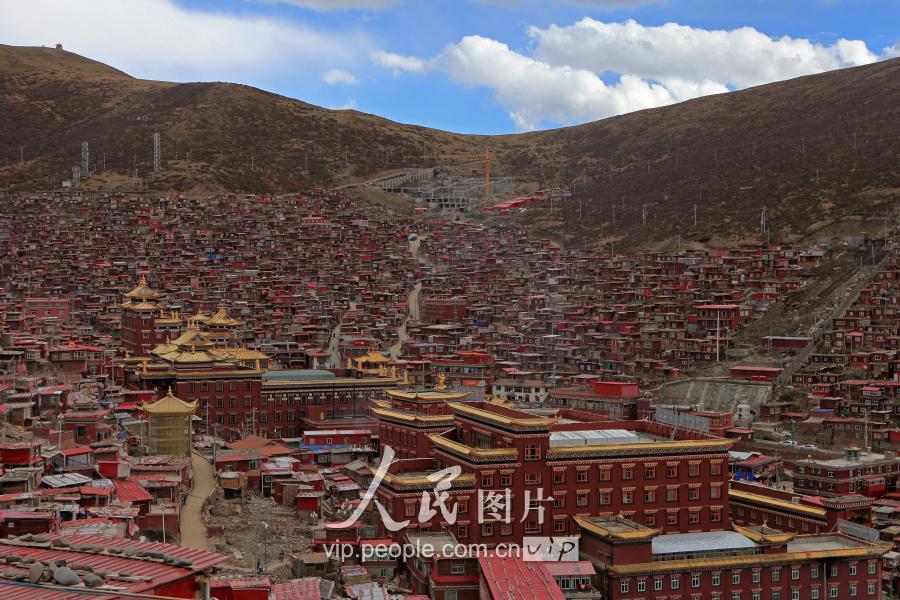 四川最神秘的地方——色达