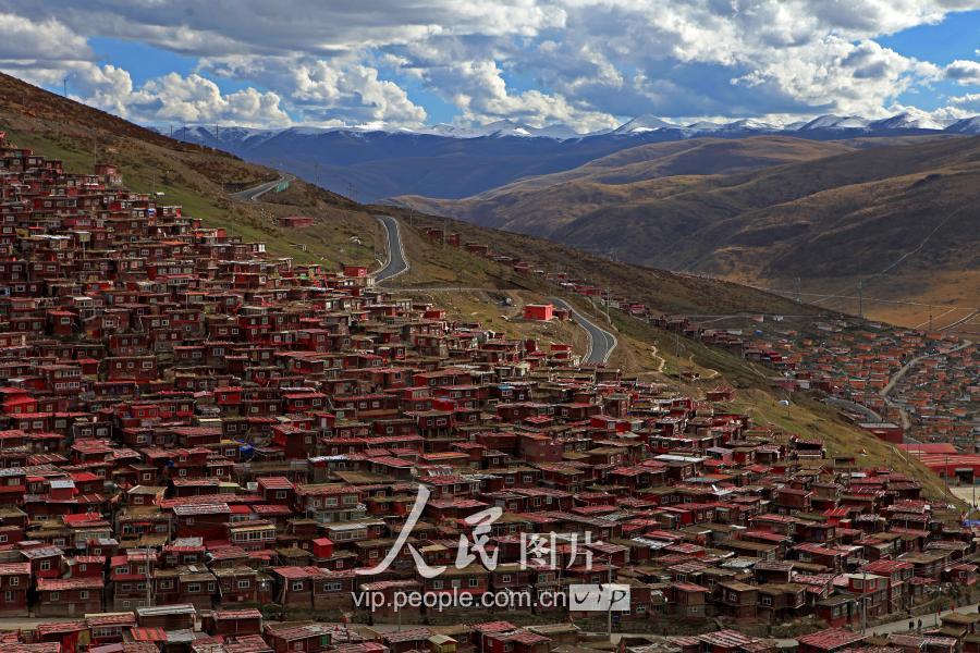 四川最神秘的地方——色达