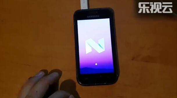 高手超级！初代三星Galaxy S取得成功运作安卓7.1