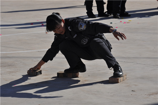 永仁县公安局组织开展警营文体活动