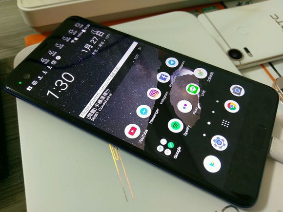 为我肠复活1s——HTC U ultra拆箱