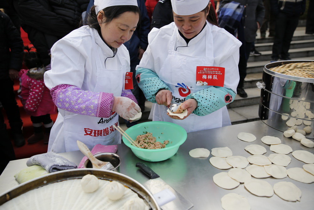 怀宁江镇（中国首个面点师之乡）的面点师巧手们技能大比拼