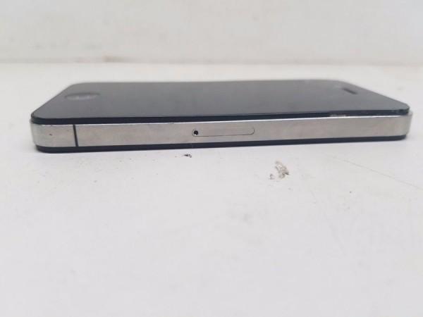 一台坏掉的iPhone4s店竟使用价值102万余元 卖的是情结？