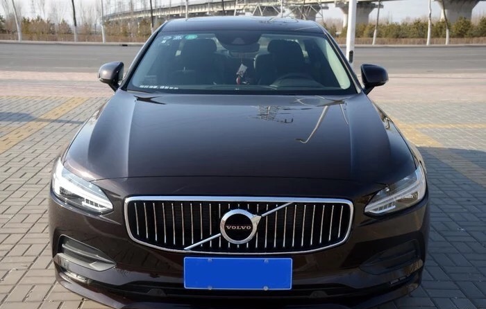 沃尔沃最贵的轿车，内饰焕然一新，动力略显不足，车主说用车感受