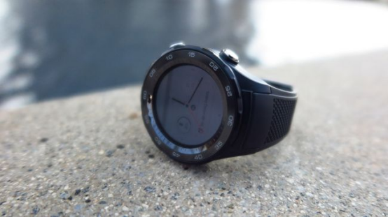 外国媒体神评论HUAWEI WATCH 2Android势力潜力王