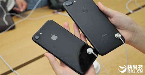 来啦！iPhone 7S、7S Plus、8都适用无线快速充电技术