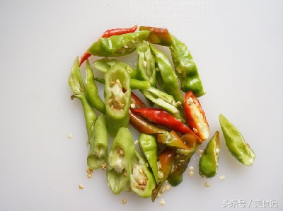 90后男友做的暖心菜，家常炖鸡，香的不要不要的