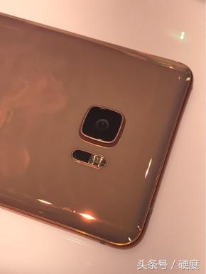 HTC又火啦！新產(chǎn)品旗艦級 U Ultra 只賣4千元！