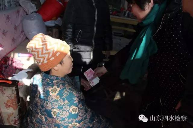 基层丨泗水县检察院开展精准扶贫春节走访慰问活动