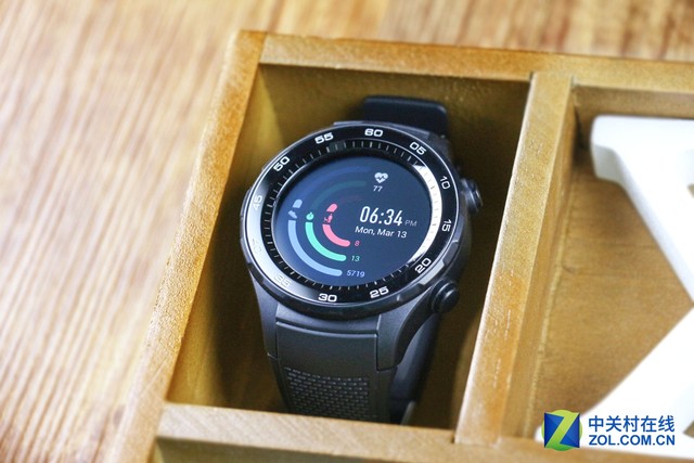 独立通话的腕上私教 HUAWEI WATCH 2评测