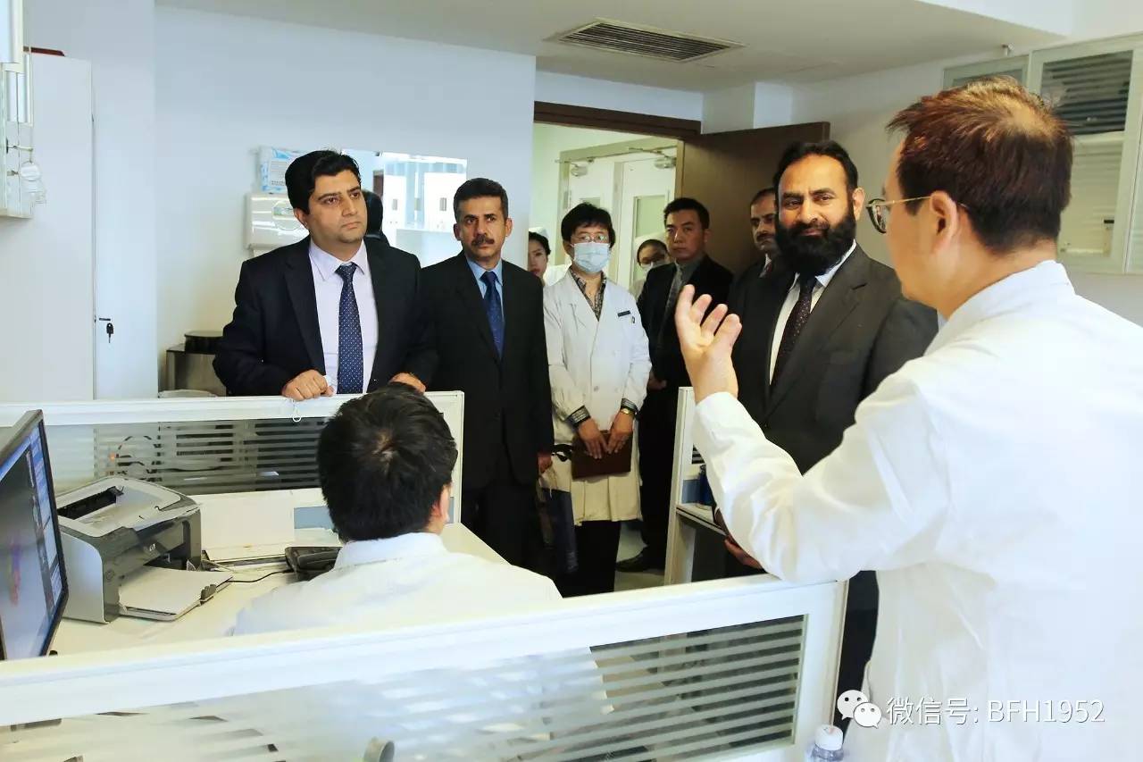 巴基斯坦军方卫生代表团来访北京友谊医院