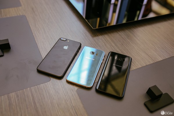 小尾巴图赏丨Galaxy S8 与 S7 edge / iPhone 7 Plus 比照