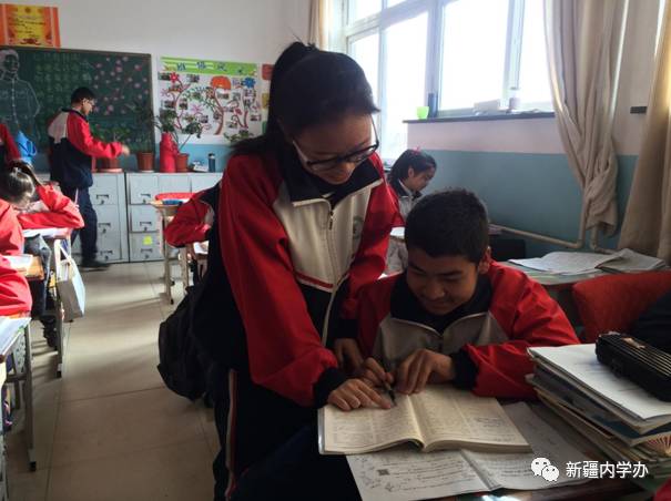 在内地新疆班，孩子们收获到额外的亲情与友谊