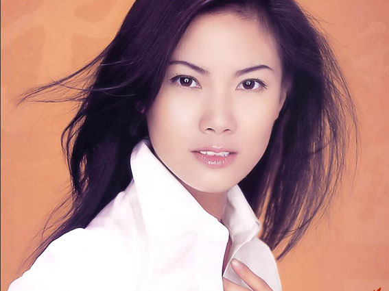 ps路径抠图长碎发美女