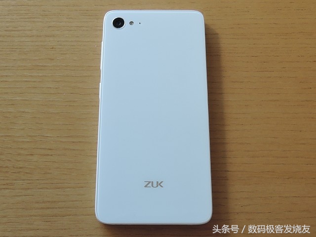 划算也好货——ZUK Z2开箱测评