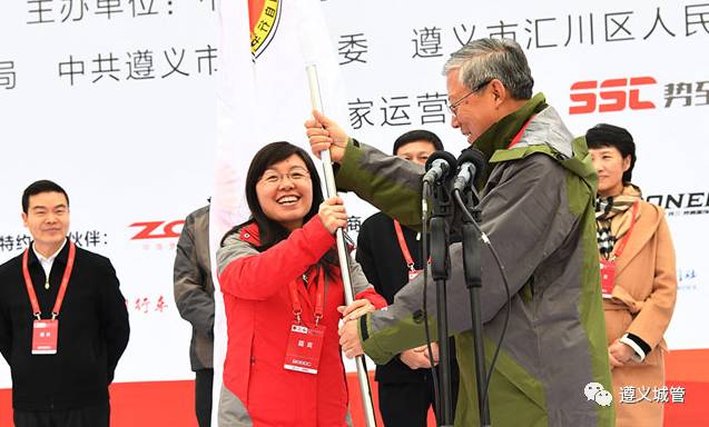 「特别关注」城管部门助力2017年“中国自行车联赛贵州遵义汇川站”赛事成功举行