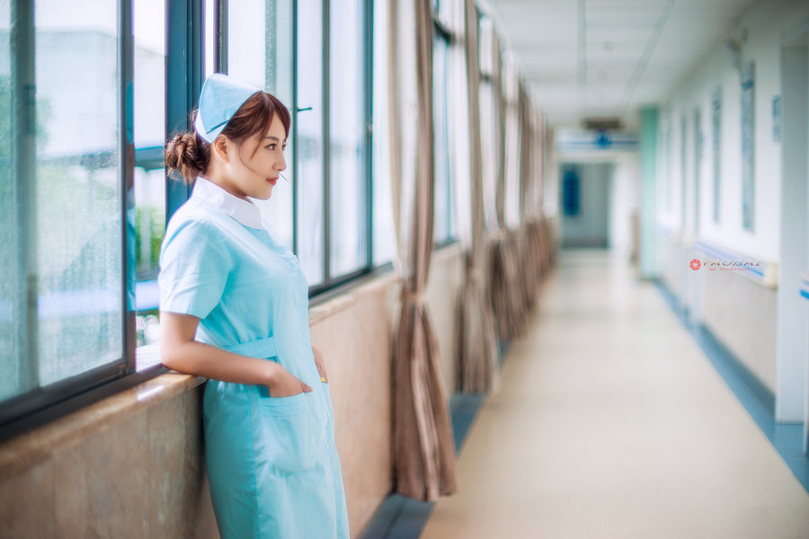 护士不服从安排,护士长把她赶回家了