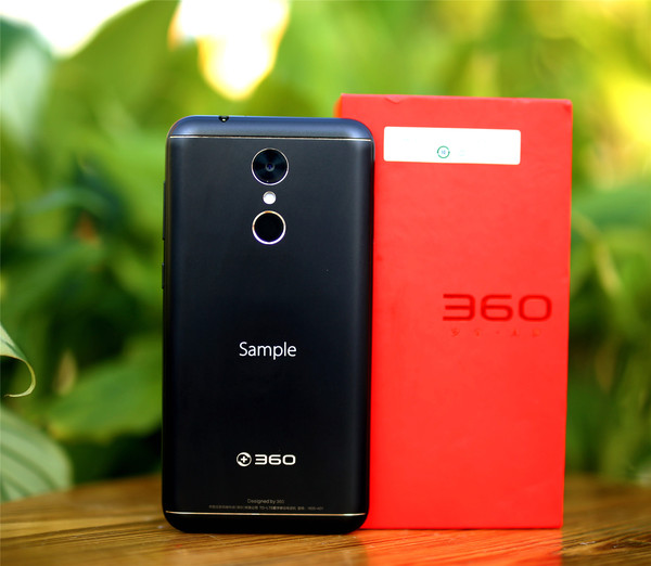 6G运存+千元第一黑 360手机N5全面体验测评
