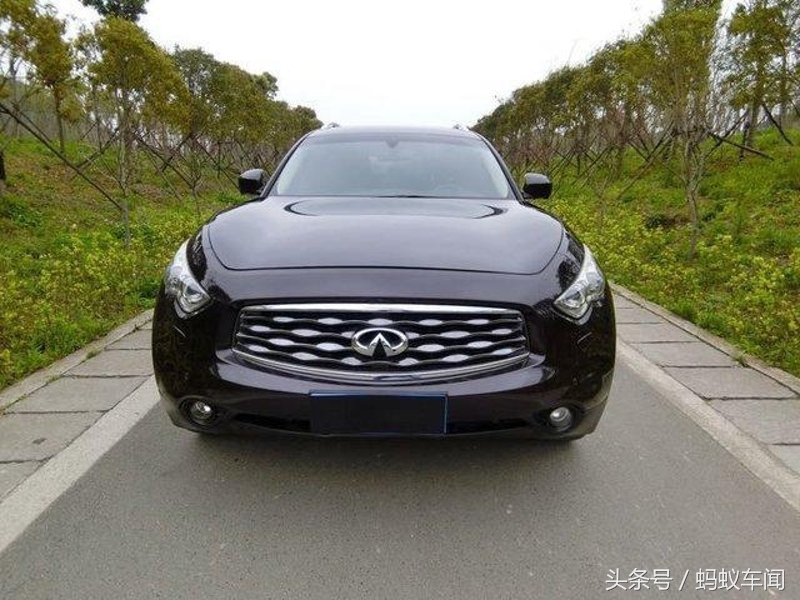 实拍2009款 英菲尼迪Fx35，Q7同级别10万公里还很新