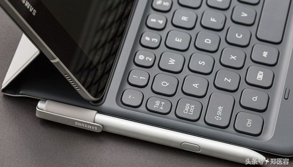 三星Galaxy Tab S3国行发售 配触控笔电脑键盘需另购