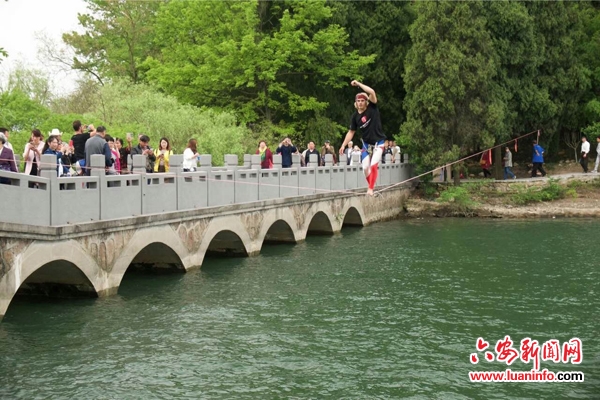 中国·万佛湖国际水上扁带大师赛于5月18日开赛