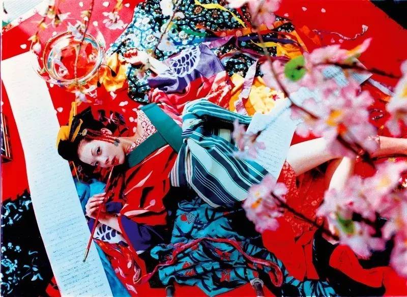日本摄影师蜷川实花镜头下花样绽放的艺人们，NINO简直让人惊艳！