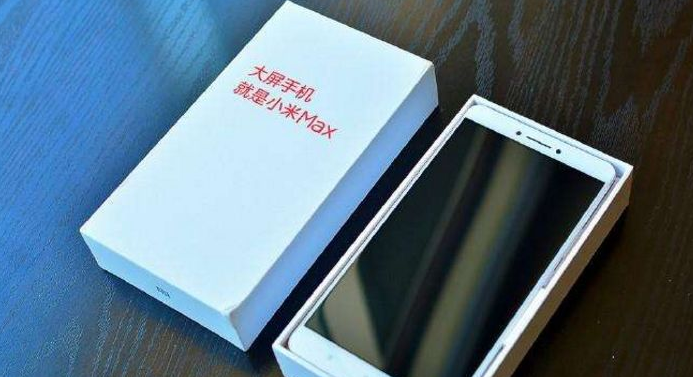 大家要的三星note8来啦，6.3显示屏 双摄像头，买不？