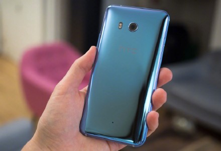 HTC U11和三星S8，美国版市场价4500和5100选谁好？