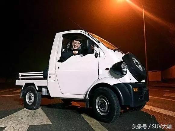 80后的集體回憶  盤點(diǎn)那些年奧特曼里的戰(zhàn)車