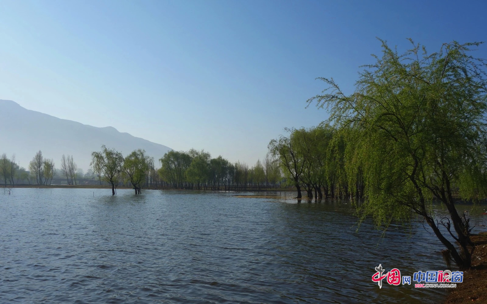 宣威金月湖风景如画