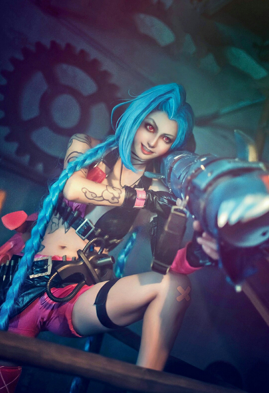 大写的服!LOL国服第一人机妹子来袭,3000