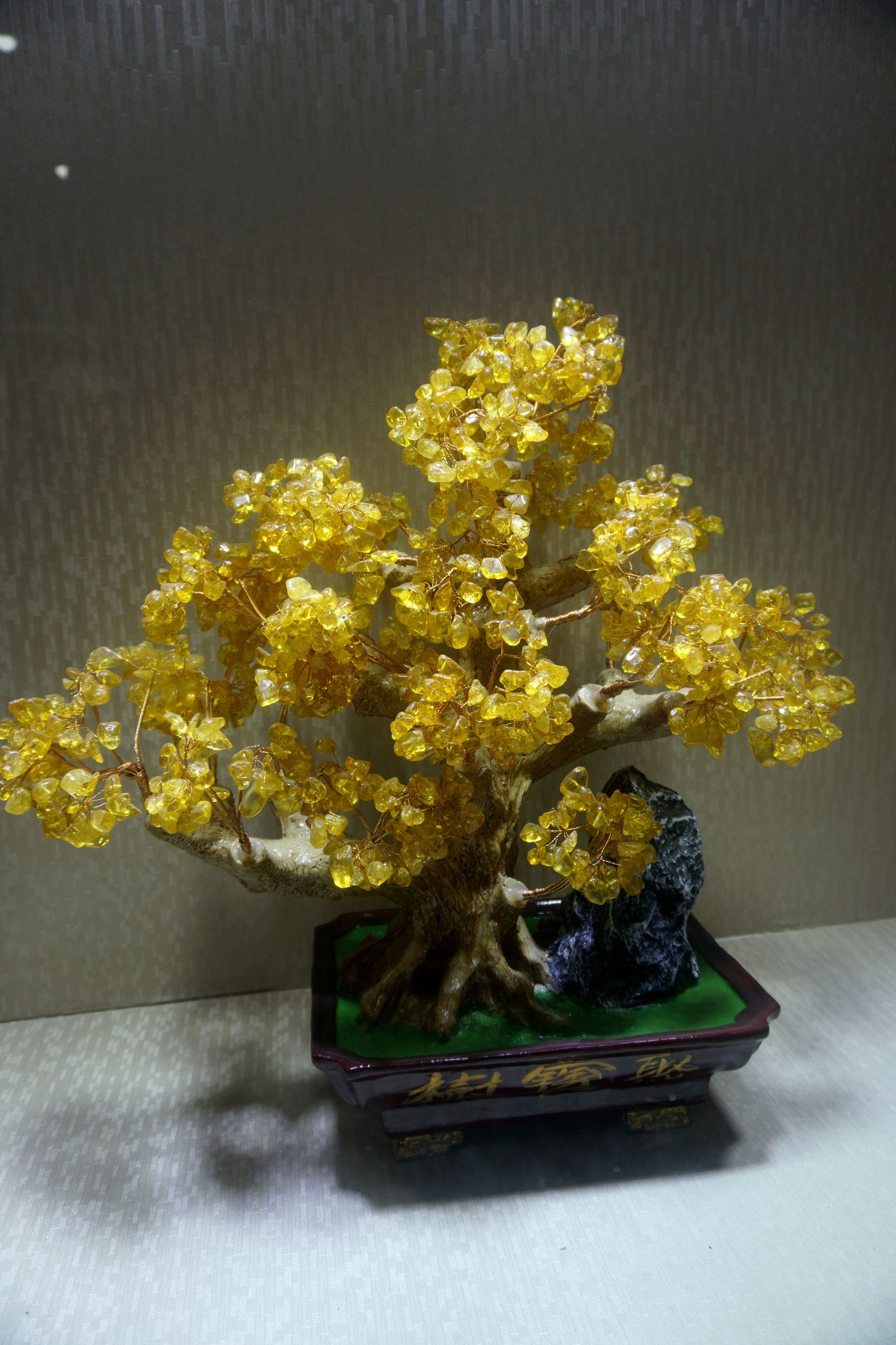 水晶古称"水玉"是稀有矿物,宝石的一种,它的功效作用是什么?