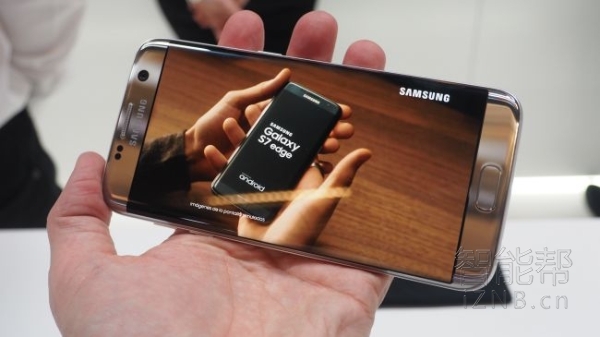 三星Galaxy S7 Edge第一手测评：s6手机上的全新升级